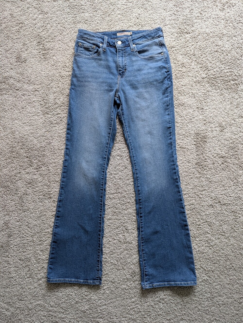 LEVI'S 725 High Rise Bootcut Jeans - Women's Red Tab